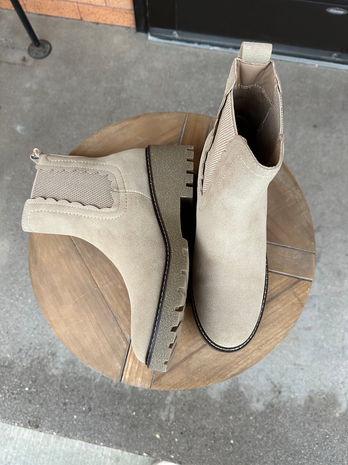 MIA Kellen Lug Sole Chelsea Booties