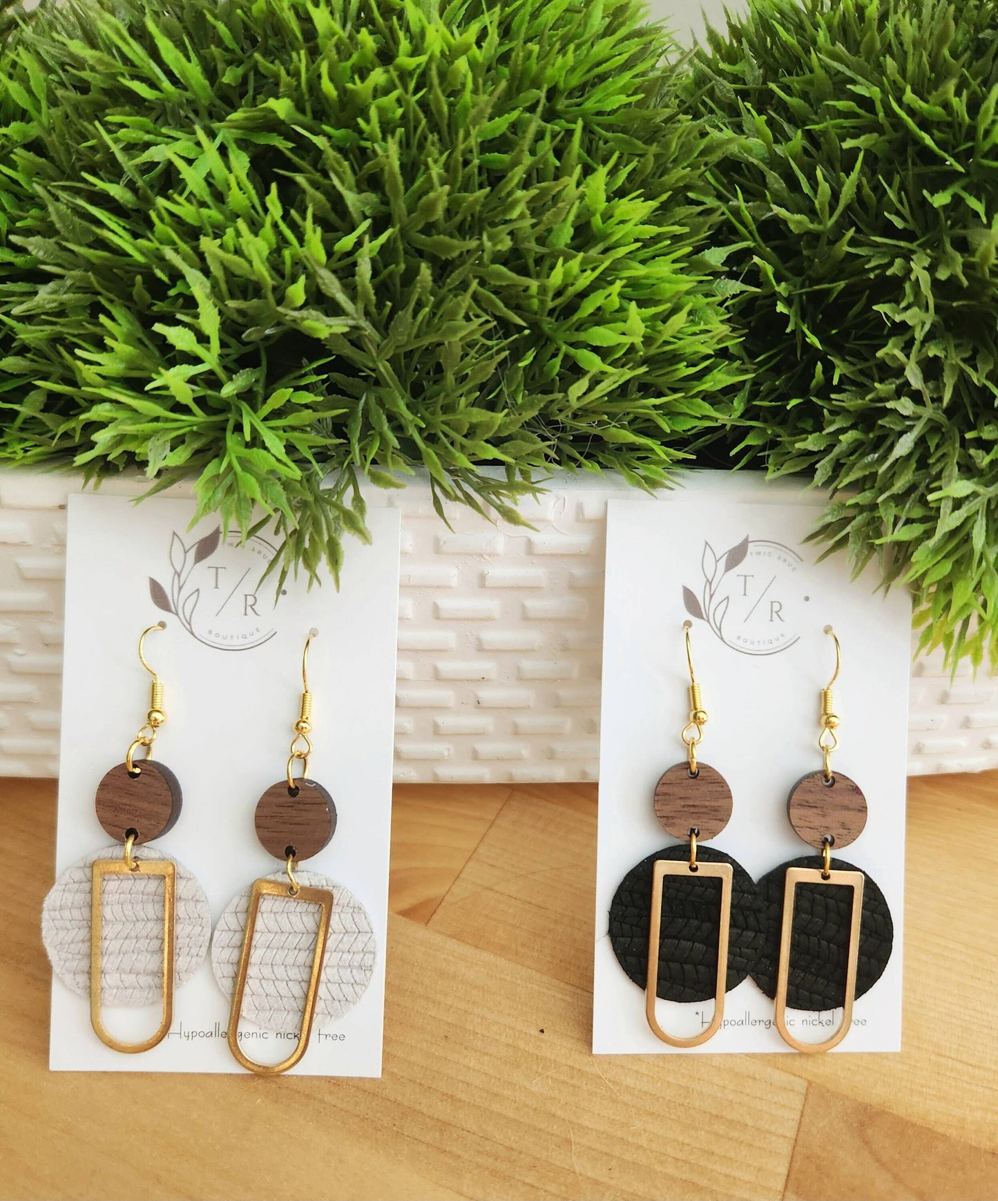 Twig & Rue - Blake| Genuine leather with wood and brass: White / Gold findings