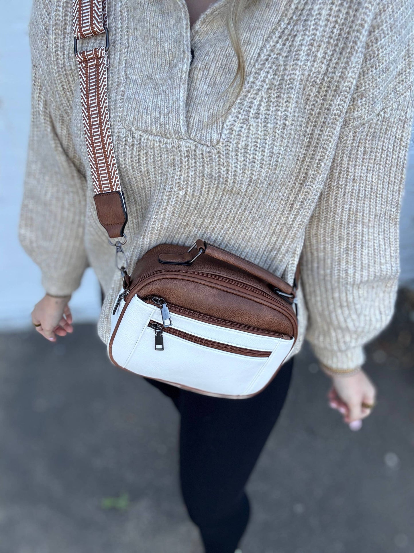 Ashlyn Crossbody