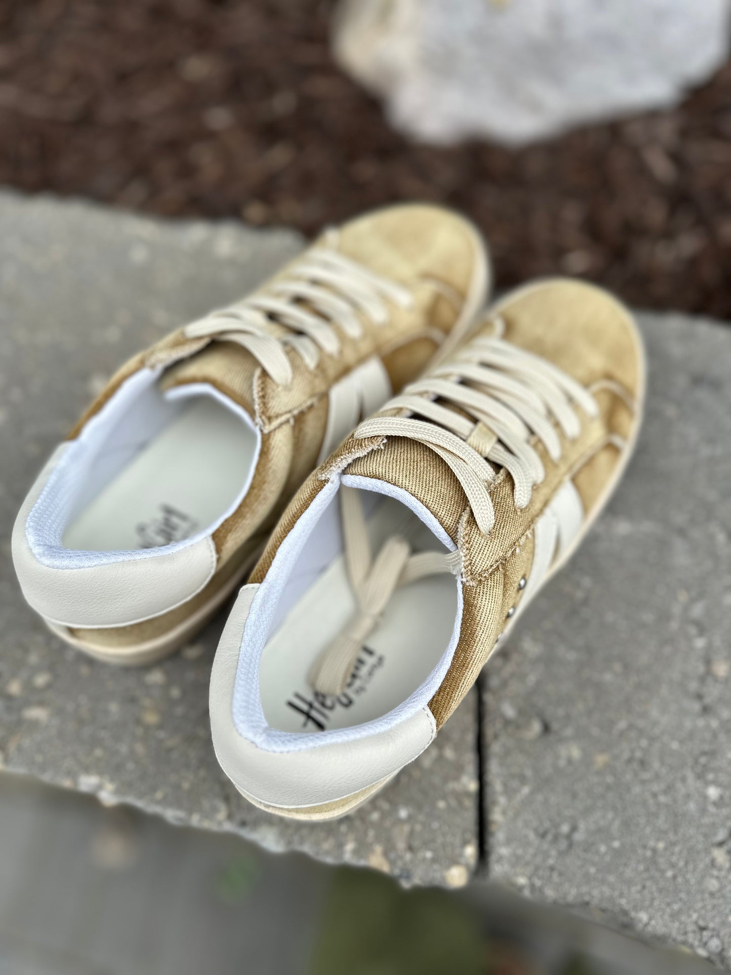 Corky's No Chaser Washed Tan Sneaker