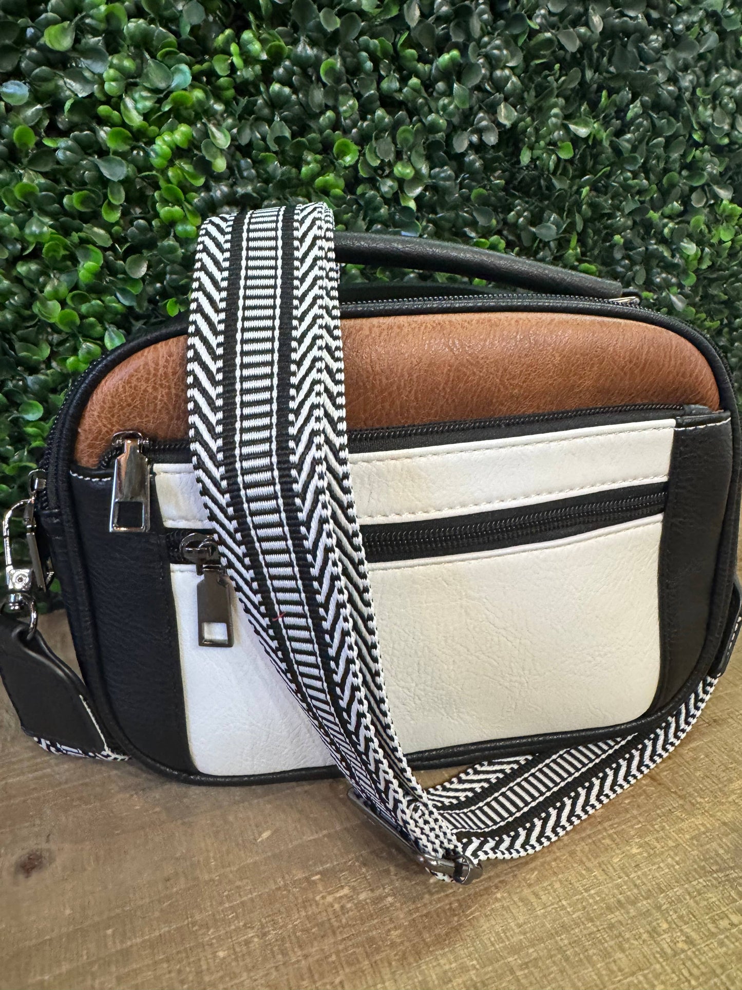 Ashlyn Crossbody